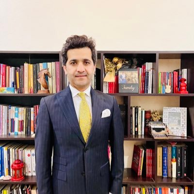 Politician,University Lecturer,Researcher on Security Studies ,Author 4 Books on Kurdistan Region National Security,Founder @KCNS2020 & free library at Duhok