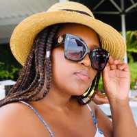 Bee (@beequin_) 's Twitter Profile Photo Bee (@beequin_) 's Twitter Profile Photo