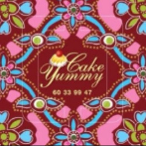 yummy_cake_'s profile picture. the most delicious cake in kwt-town is in your hand now -- to order the irresistible taste contact us 60339947