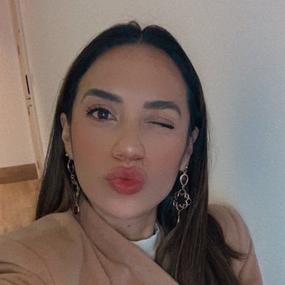 mariiasharon's profile picture. un poco de todo y feliz en el proceso 👊🏽