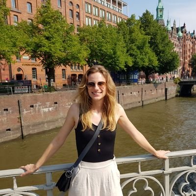 I am German, living in Berlin, engaged to an Aussie and interested in Marketing and intercultural life 😊
