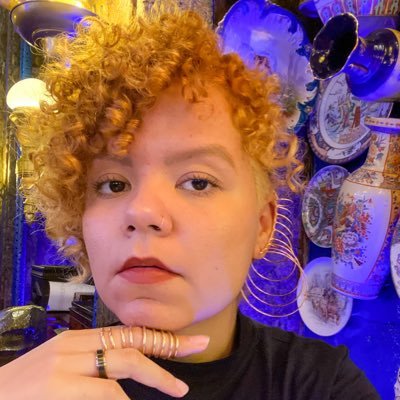 (She/Her/Ela/Dela) Backend Developer | Elixir https://t.co/k7EGoanShs 🏳️🌈💍