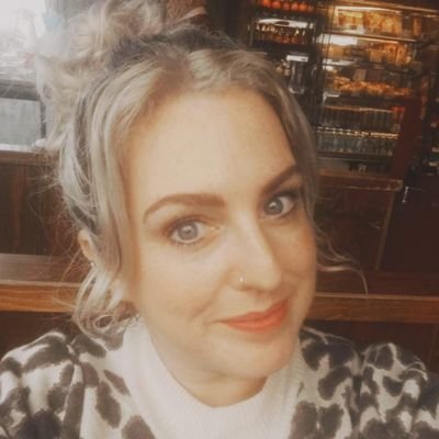 🧡Dragging up 2 small freeloaders who I love dearly, dog mum.
💛Hairdresser
💙NHS mental health