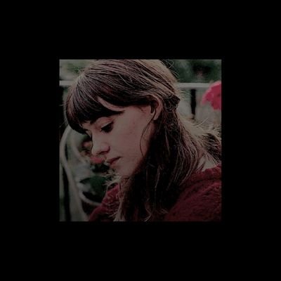 ⠀❛ in a world filled with 𝘤𝘢𝘵𝘢𝘴𝘵𝘳𝘰𝘱𝘩𝘦 , she knows she can 𝘧𝘭𝘺 𝘢𝘸𝘢𝘺 . ❜