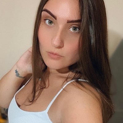 luizanmatos's profile picture. O que você viu é fato, o que você ouviu é boato.