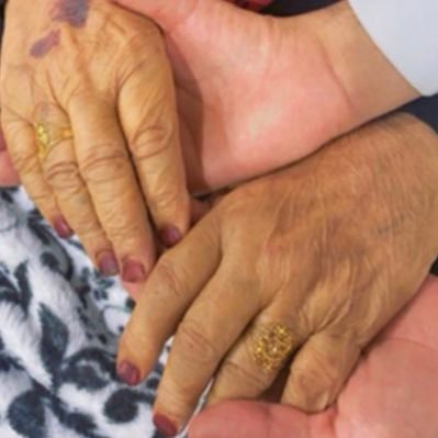 احب الخير لناس و اريد التواصل الى فعل الخير لله سبحانه وتعالى