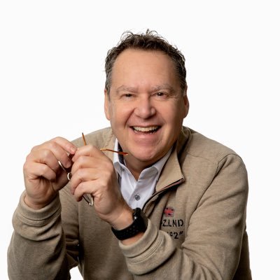 Marketing NGO Mission89 Sollicitor Amstelveen bbA Scenario film innovative media concepts and literature and film & science student @ University Leiden