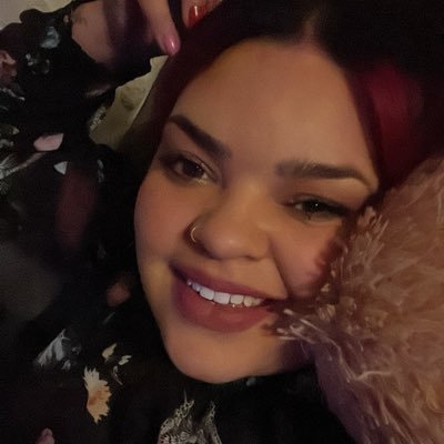 Sam_Ra3's profile picture. ✨Spreading love around the world one 🍕 my heart at a time✨ Good Skincare, #Steelers and being a Cbd educator make me happy!