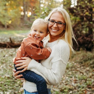 Peregrine_JL's profile picture. 24 • Mama