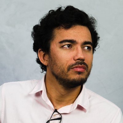 Journalist and Writer | PhD Candidate at @pos_com @grupojol | Professor @unijorge e Prof. Subs. Facom/UFBA | Voava quando era criança.