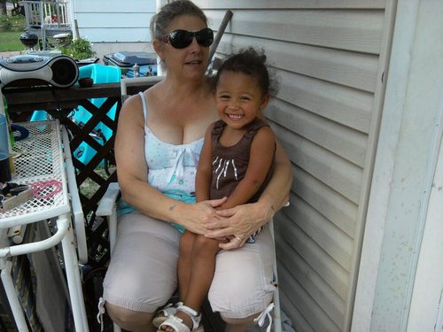 dnoltkamper's profile picture. I am a wife and mother I love my family very much