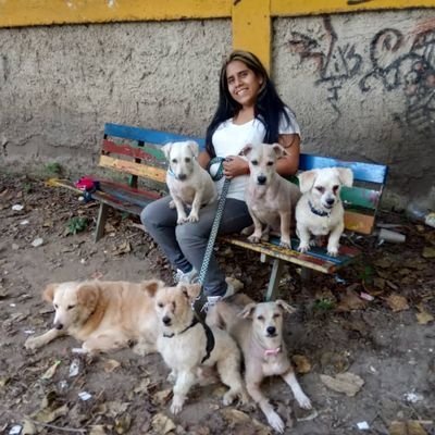 Proteccionistas independiente 🐕🐕‍🦺
Veterinaria en Formación 🩺🔬
No tengo Refugio 😔 
Esterilizar es la Solución 😷👍
ig: karinita.romero.50