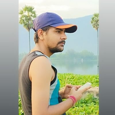 में हर शब्द हिंदुऔ के लिए लिखता हूँ ‼️जो साथ दे वो ठीक वरना यह जय वीर अकेला ही काफी हु 🏃‼️कट्टर हिन्दू शेर 🚩🤘💪
जय सनातन धर्म की 💪🚩 जय श्री राम 🚩🙏
