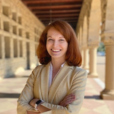 Computational affective scientist @Stanford Psychophysiology Lab • Studying how we use our emotions as sources of information in decision-making.