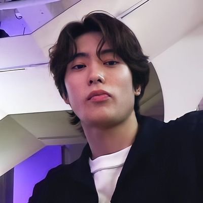 chaespoq's profile picture. 