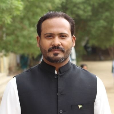 Wamiq_Sidd's profile picture. ﺟﺲ ﻗﻮﻡ ﮐﺎ ﻧﻮﺟﻮﺍﻥ ﺳﻮﺍﻝ ﮐﺮﻧﮯ ﻟﮕﮯ ﺍﻭﺭ ﭘﮭﺮ ﺟﻮﺍﺏ ﮈﮬﻮﻧﮉﻧﮯ ﻟﮕﮯ- ﻭﮦ ﻗﻮﻡ ﻣﺮدﮦ ﻧﮩﯿﮟ ﮨﻮﺗﯽ۔۔ ﮐﺴﯽ ﺑﮭﯽ ﻗﻮﻡ ﮐﯽ ﺍﺻﻞ ﻃﺎﻗﺖ ﺍﺱ ﮐﺎ ﭘﮍﮬﺎ ﻟﮑﮭﺎ، باشعور ﻧﻮﺟﻮﺍﻥ ہوتا ﮨﮯ.