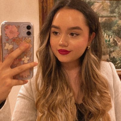 Lillianmorimoto's profile picture. And they’ll tell you now, you’re the lucky one.. 💛