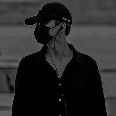 a1ri_a's profile picture. ;;интроверт, люблю слушать музыку.