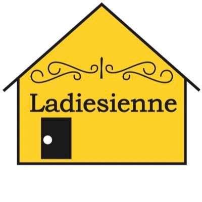 宝塚南口にある宝塚歌劇ファンの方のための宿泊施設「レディージェンヌ」です♪遠征の際にぜひご利用ください!無言フォローお許しください(๑˃̵ᴗ˂̵)4人部屋、2人部屋をご用意してます。10泊で1泊無料! https://t.co/FRlz79RGHA