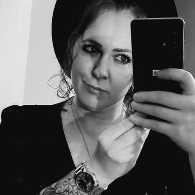 Software developer, Rugby lout and peace giver 🤘