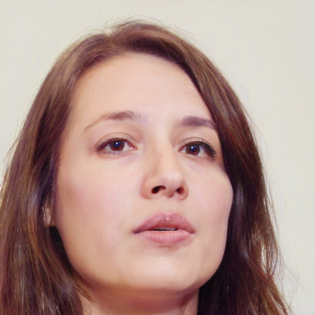 EstherJ32061637's profile picture. 