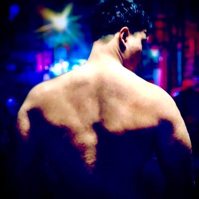 LariRivadeneira's profile picture. Don't live in the past, thinking about mistakes or changes you made. Think of your life as a book, move forward, close one chapter and open another. Learn.