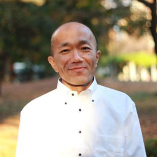 塚上晃弘(Akihiro Tsukaue) / 50代から始めるChatGPT × LINE