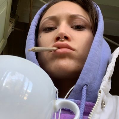 oliko_meow's profile picture. https://t.co/SBk45uUp4N ♻️🧜🏼‍♀️