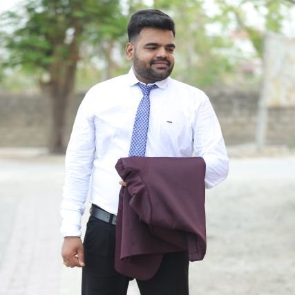 ShubhenduDev's profile picture. Happy
