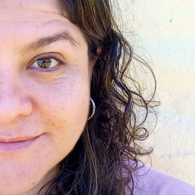 Soy una persona común pero no una persona cualquiera. Geógrafa, tía y #FuriosoPeatón.
Mi paz es mi brújula 🧭