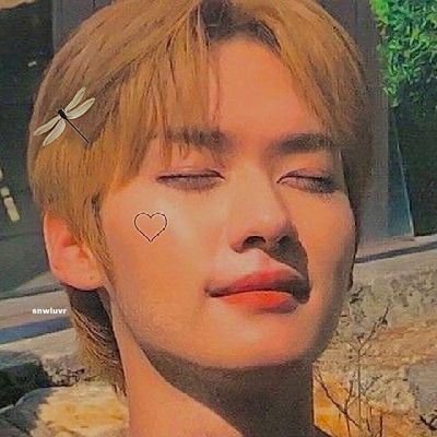 carolzacari's profile picture. STAY♡♡♡♡♡♡♡