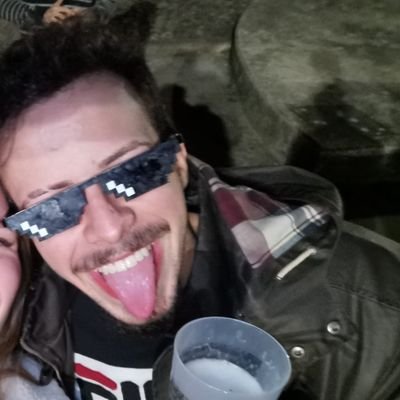 | UA - I used to be Hendrix, now I'm just a wannabe Engenheiro Computacional | “Imagination is everything. It's the preview of life's coming attractions.”