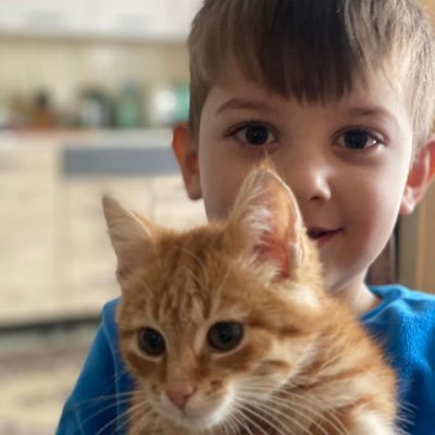 idilligenc's profile picture. 