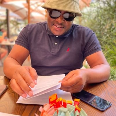 LondiMagagula's profile picture. win some loose some.