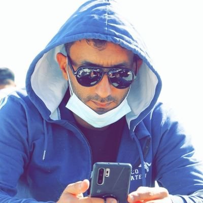 أسلوبك ثم احترامك و أخلاقك ثم صراحتك لدي..
لا يهمني جمالك ولا يهمني من تكون انت..!