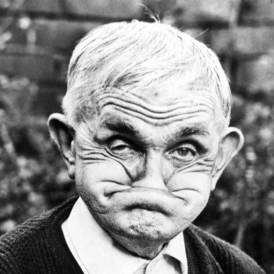 HeyRef's profile picture. 'All the world's a stage and most of us are desperately unrehearsed.' - Sean O'Casey