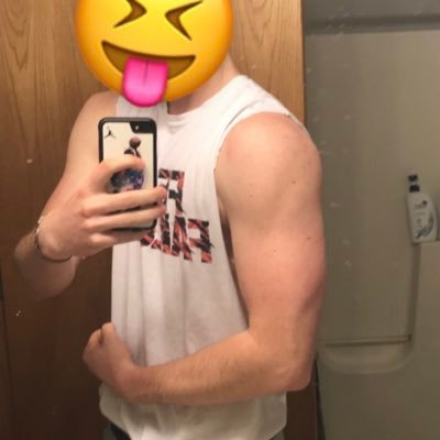 juicyj131998's profile picture. 6’5 w/ a fat bwc