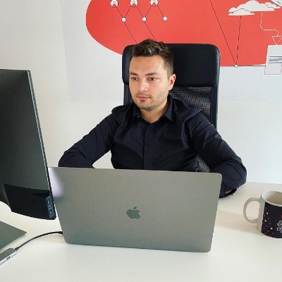 vladmarusca's profile picture. 