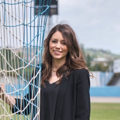 Abogado @hispajuris 👩🏻‍💼 Presidente @ArandinaCF 💙🤍 Junta Directiva @fcylf ⚽️ Comisión Deporte @ceoe 🏢 Concejal @ppopular Ayto. Aranda de Duero 🏛️