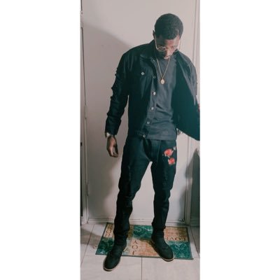 Artist
Working on bringing back Gfunk
Ig: Livelong33
Let’s work