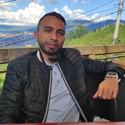 Ikincasasbuenas's profile picture. 👨🏽‍💻 Sr. Frontend Developer • Adobe Magento
• Angular
• React
• Vue