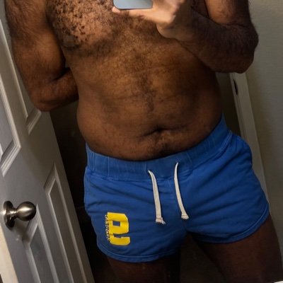 TxBlkBttmBoy's profile picture. 29 Sub black boy. Just having fun 😉😈
DM’s are open 😁 🔞