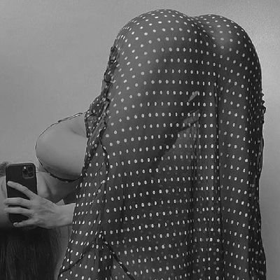 OmMosta65409221's profile picture. حره وبمزاجي وبحب الدلع
مش ببعبت صوري لحد