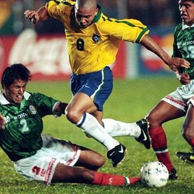 Claudio Suárez S. Profile