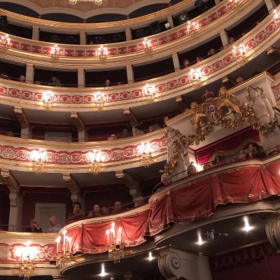 「🎭」Club de Teatro ˎˊ-さんのプロフィール画像