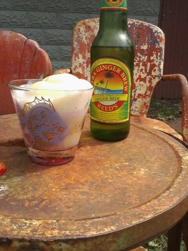 suze318's profile picture. 