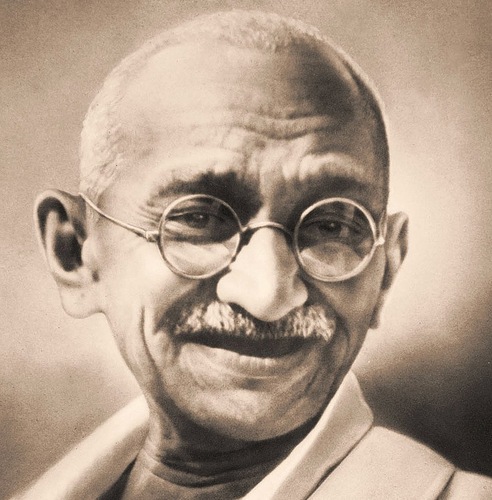 tom_aud's profile picture. Global (Australia right now). Challenges, finance, software engineering.  Poker and cigars also fit the description.