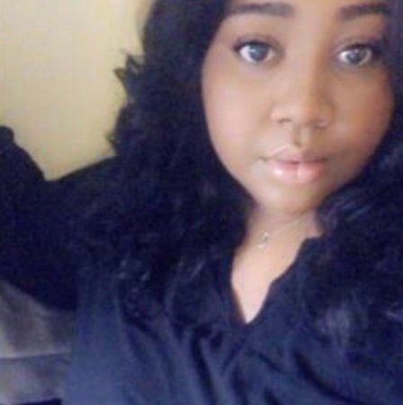 moniexlove's profile picture. 💻✨: Chilling with Monie - main page: @chillwithmonie