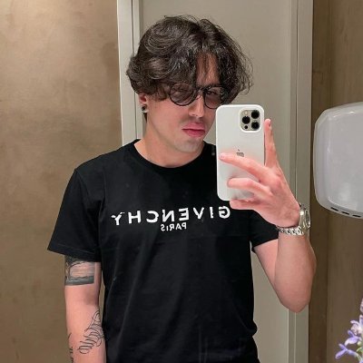 gabrielemaone's profile picture. ⚡ Twitch Streamer
💻 Designer & VFX Editor