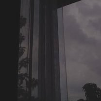 1uxFriizy's profile picture. 